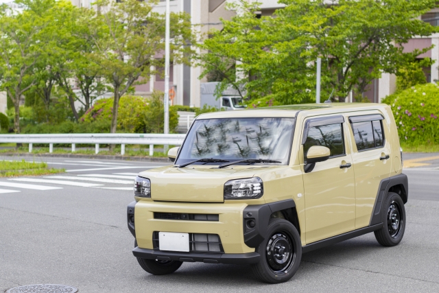 軽自動車のフロントガラス交換について：実例を使って徹底解説（東京）